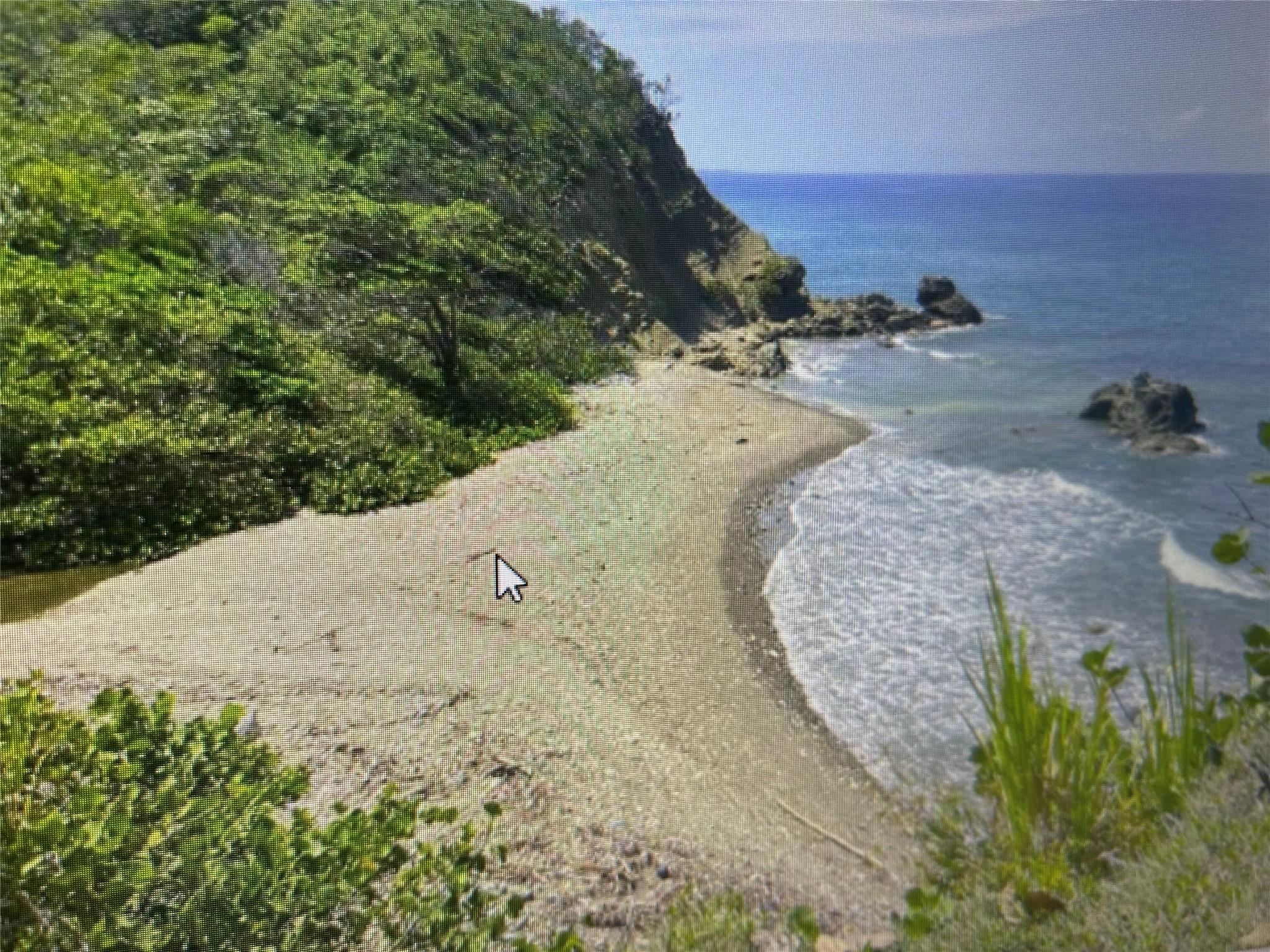 ROBIN BAY ST MARY JAMAICA WI - Land