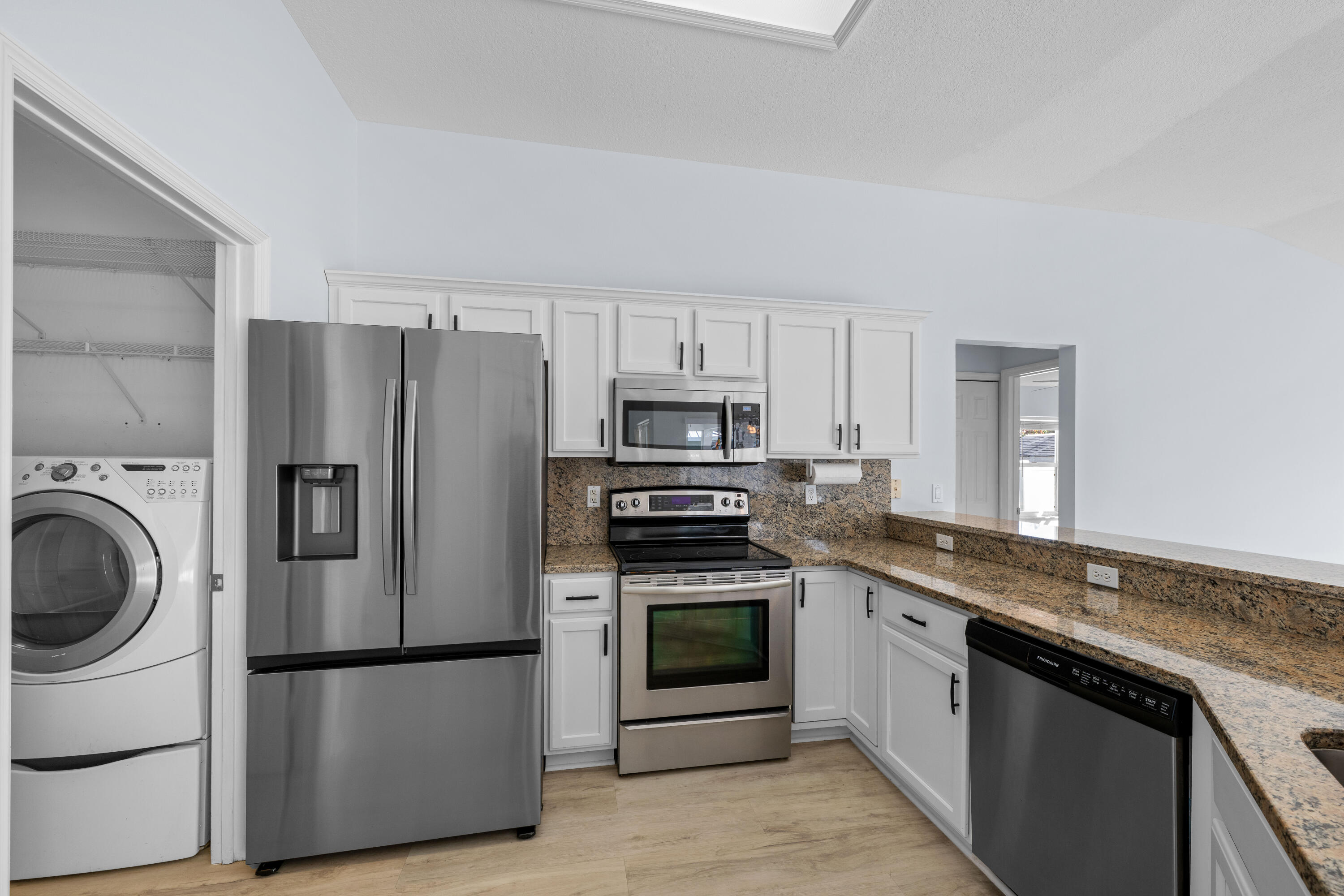 PORT ST LUCIE SECTION 13 - Residential