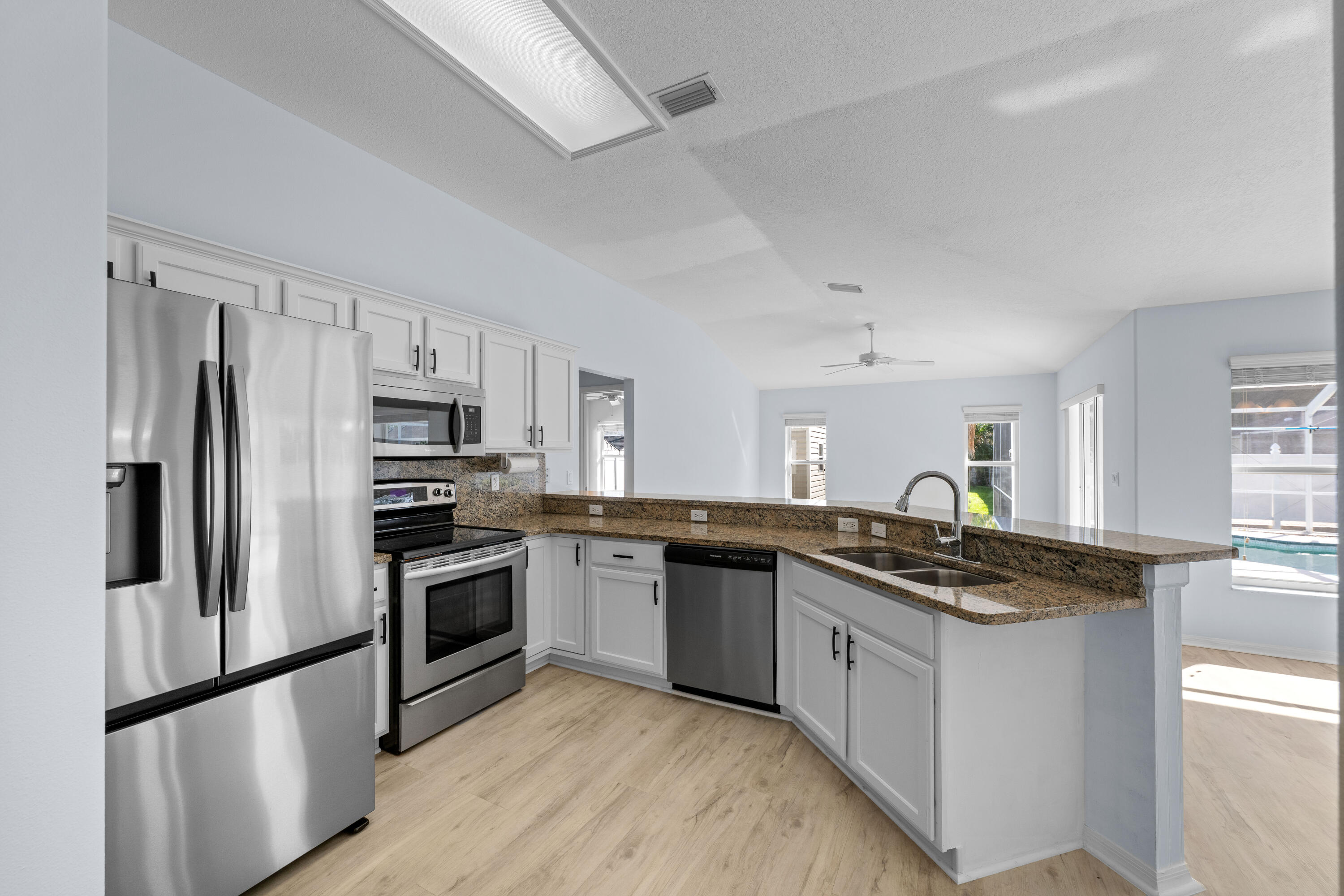 PORT ST LUCIE SECTION 13 - Residential