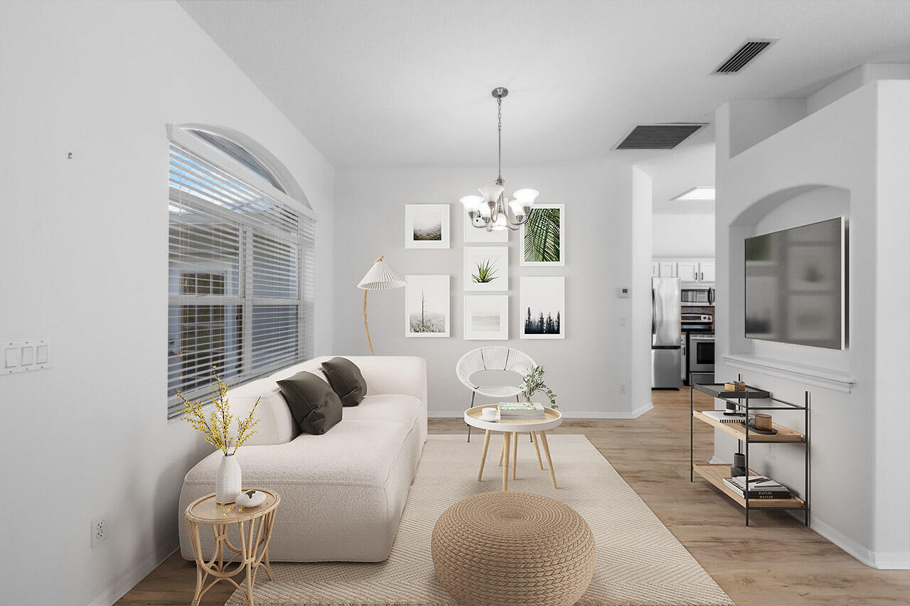 PORT ST LUCIE SECTION 13 - Residential