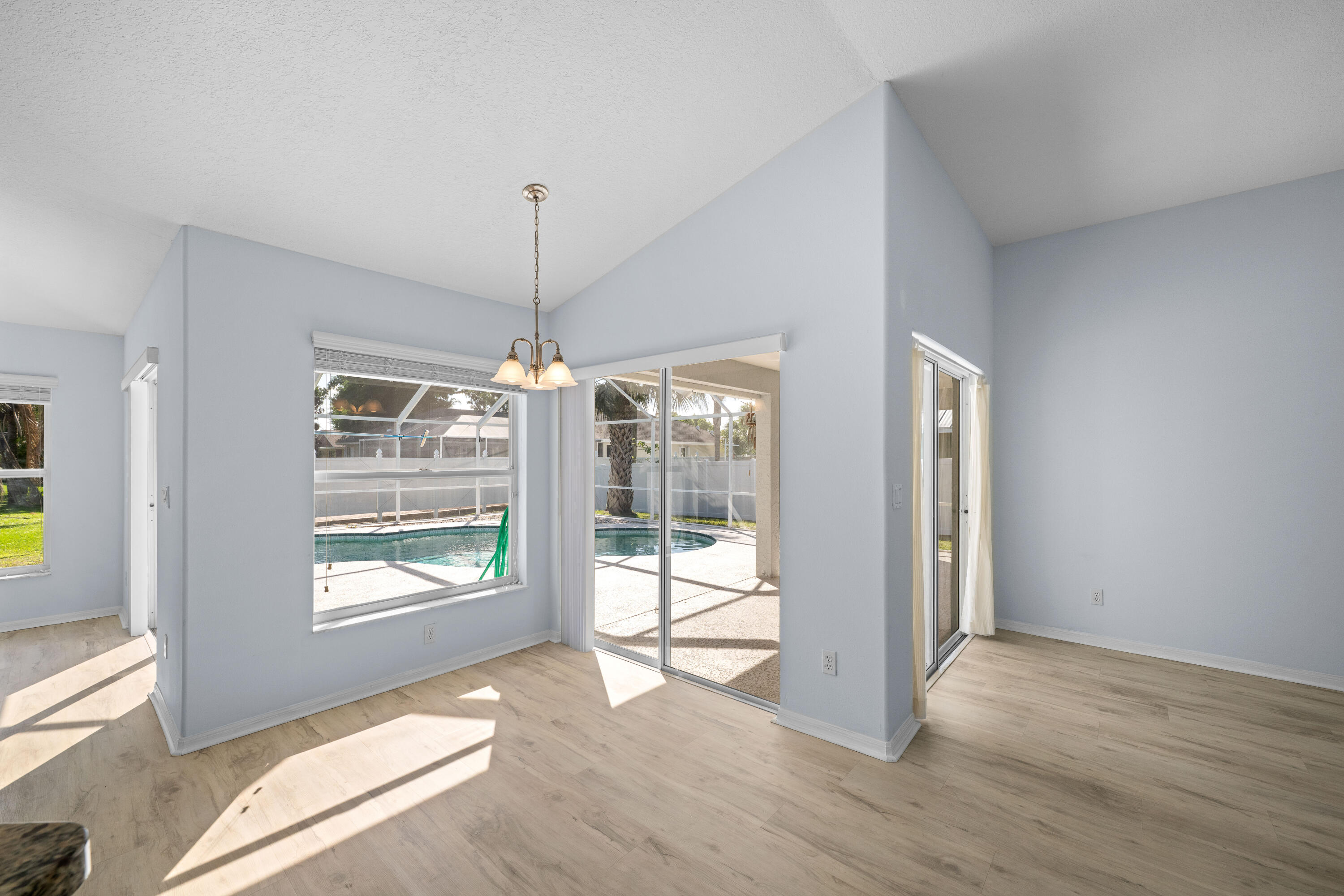 PORT ST LUCIE SECTION 13 - Residential