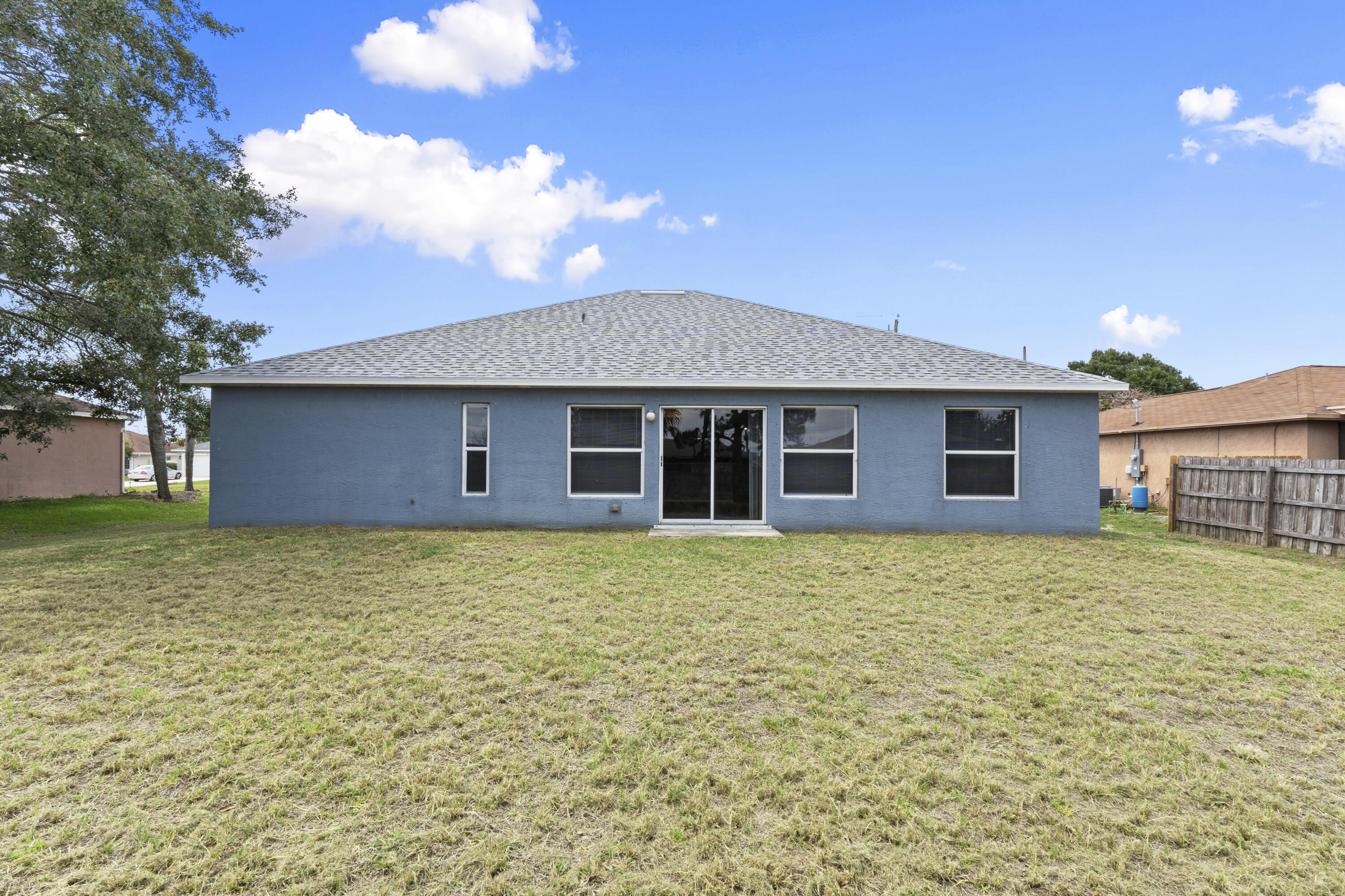 PORT ST LUCIE SECTION 8 - Residential