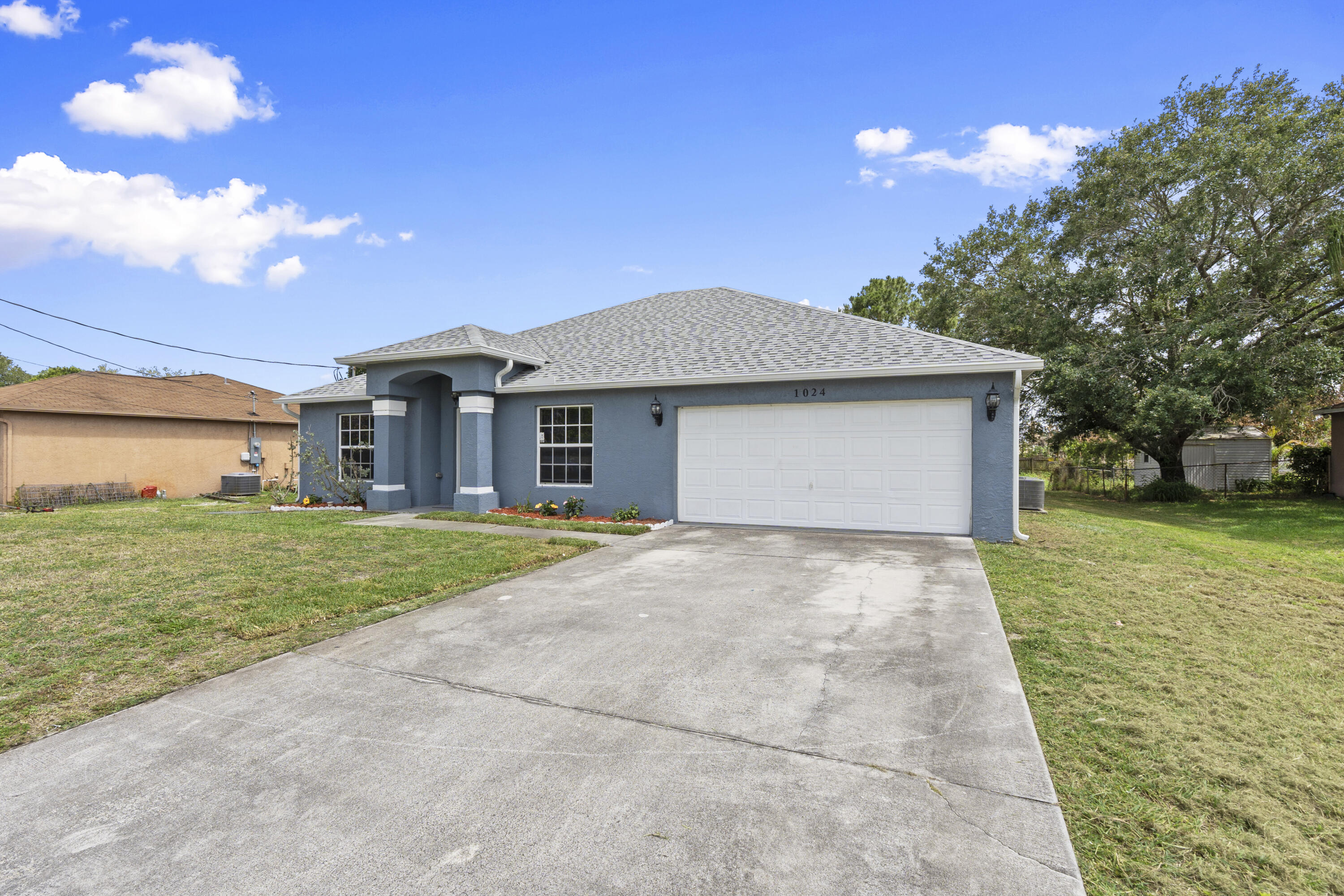 PORT ST LUCIE SECTION 8 - Residential