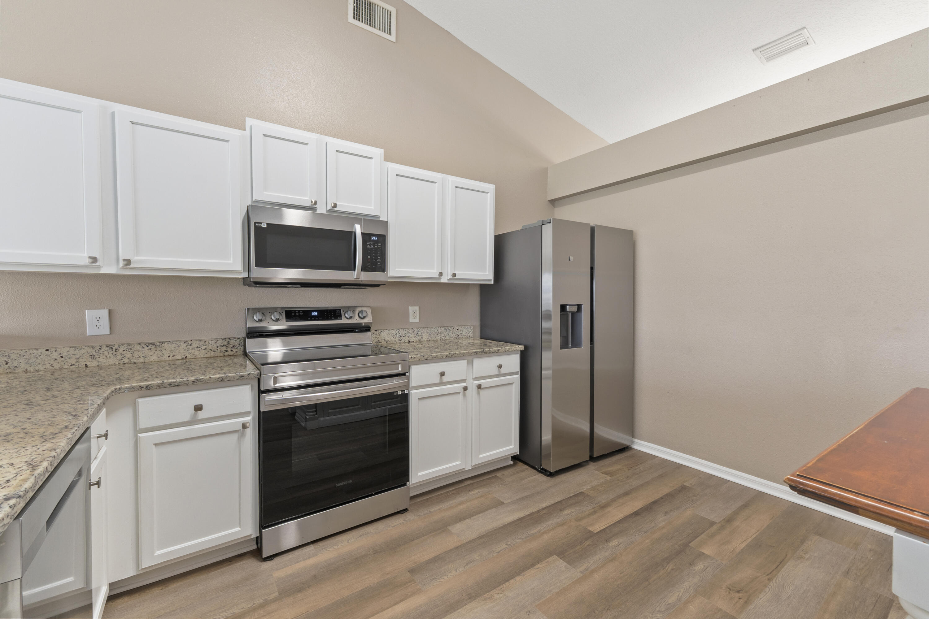 PORT ST LUCIE SECTION 8 - Residential