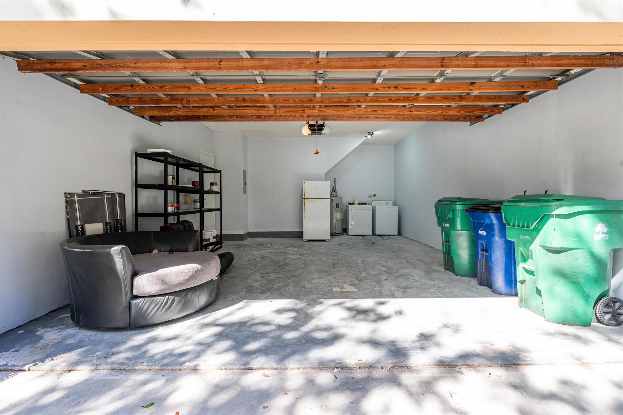 EMBASSY LAKES PHASE III 1 - Residential