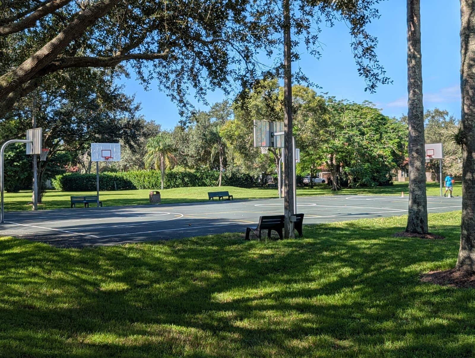 EMBASSY LAKES PHASE III 1 - Residential