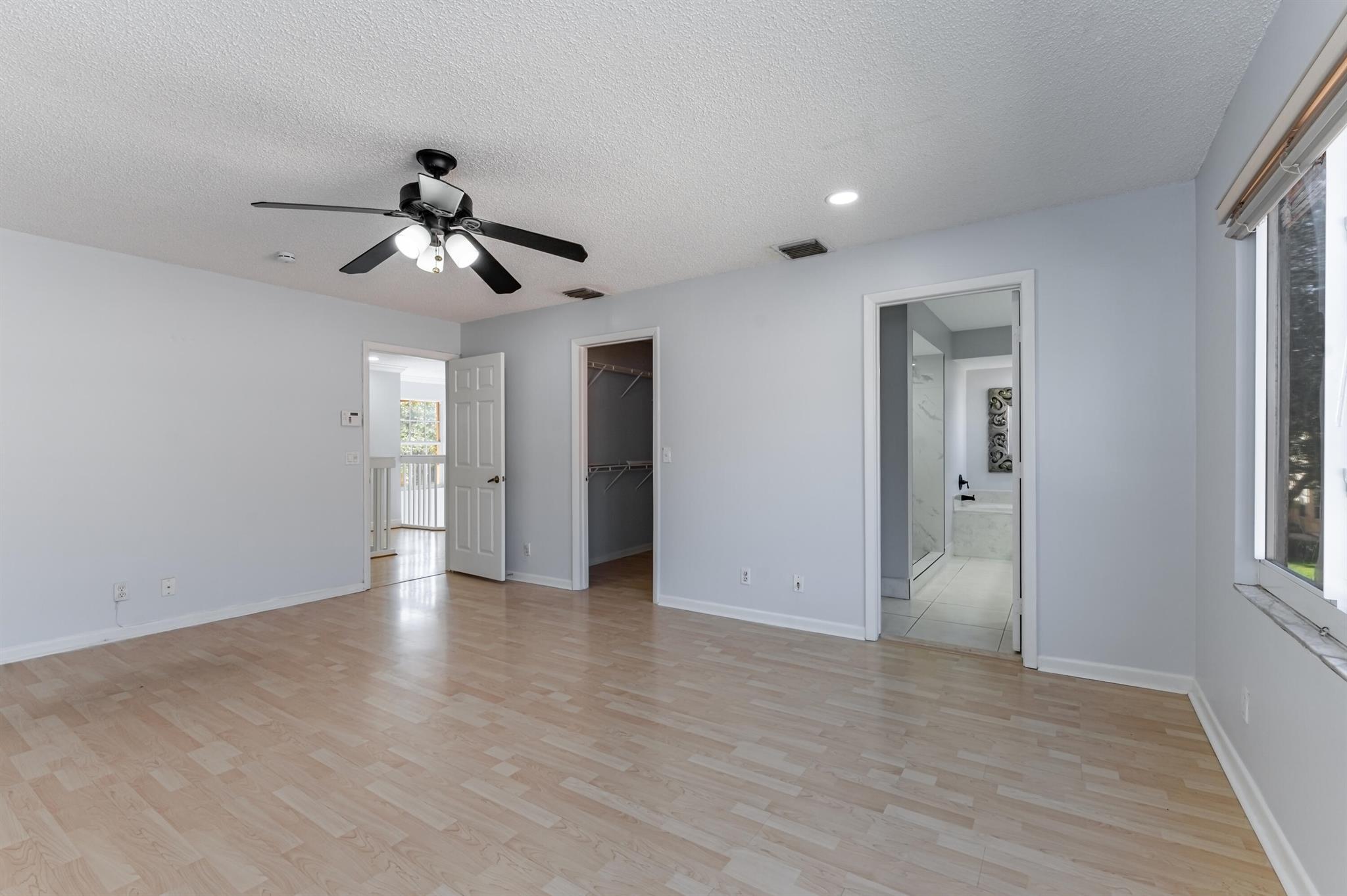 EMBASSY LAKES PHASE III 1 - Residential