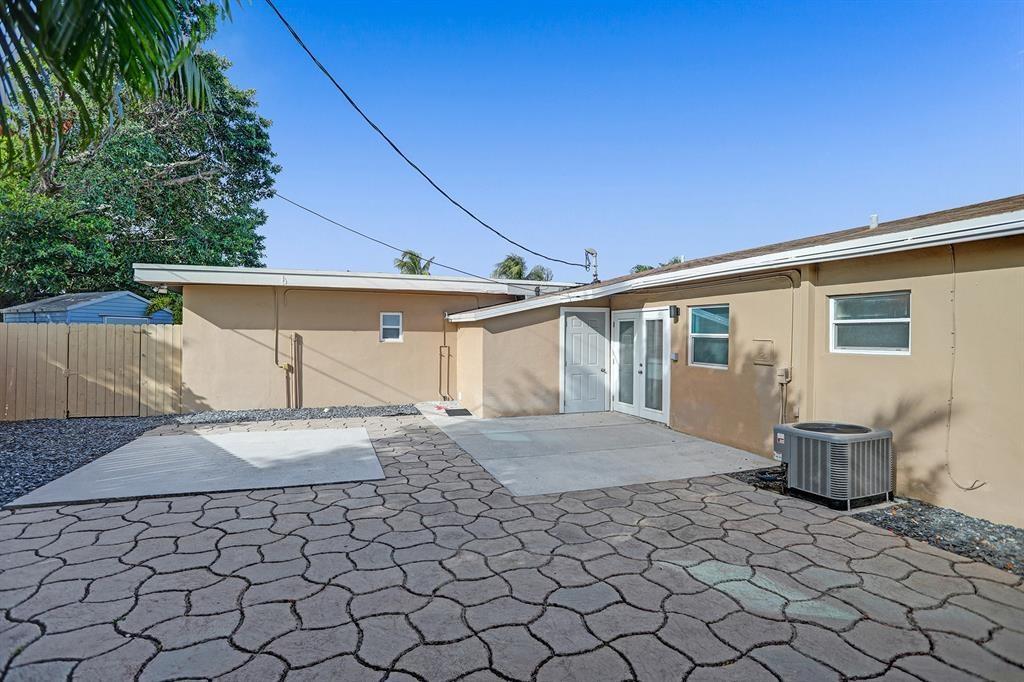 COLLIER ESTATES 2ND ADD - Residential Lease