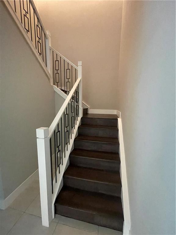 DAKOTA - Residential Lease