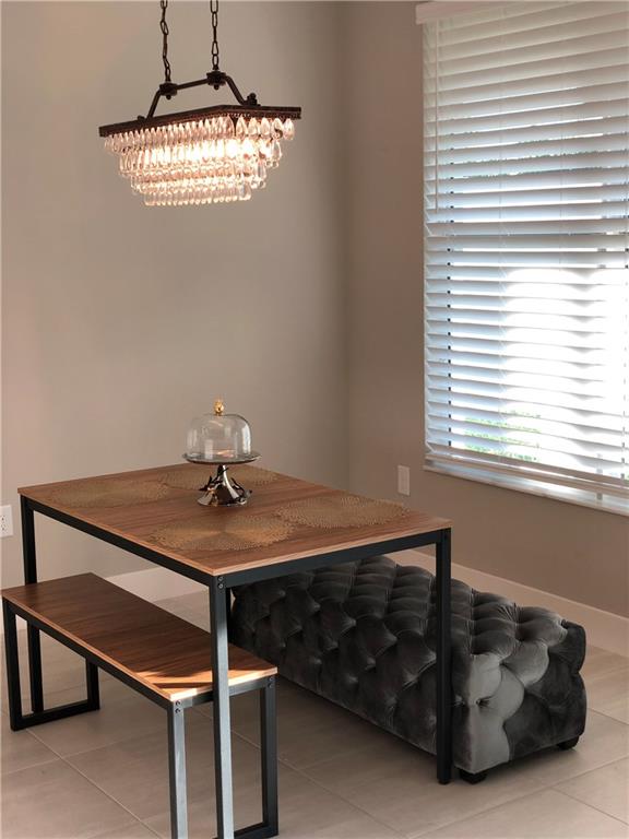 DAKOTA - Residential Lease