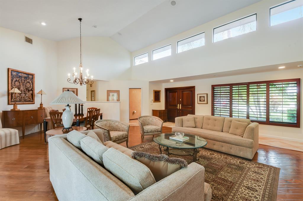 INDIAN HILLS - Residential