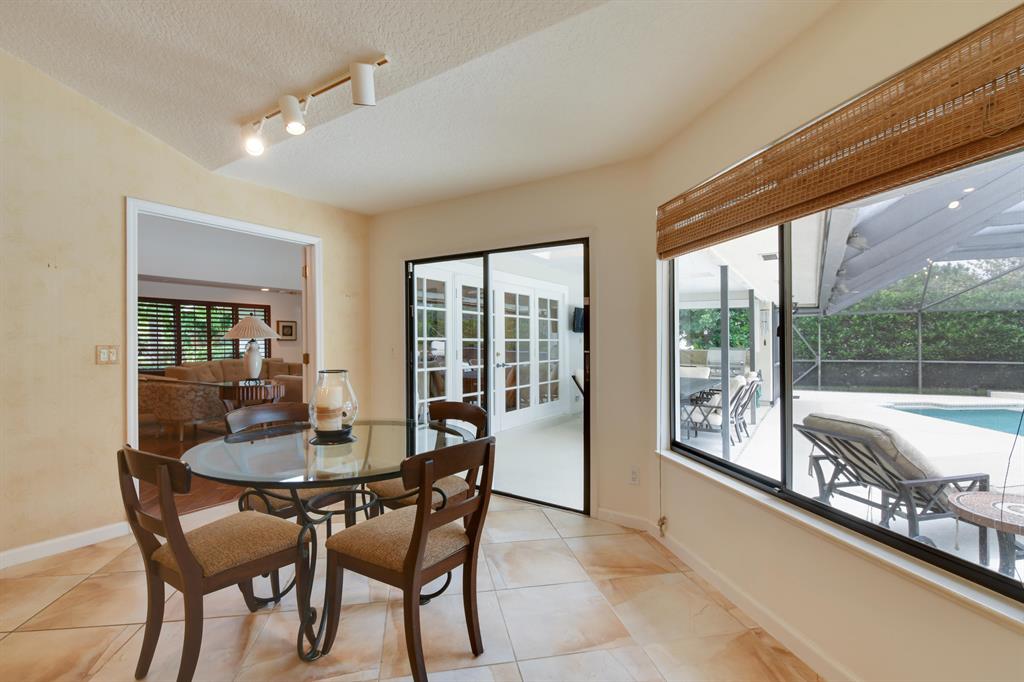 INDIAN HILLS - Residential