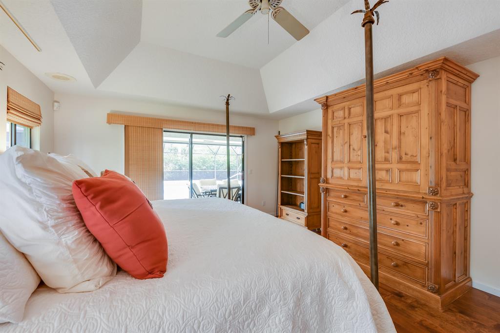 INDIAN HILLS - Residential