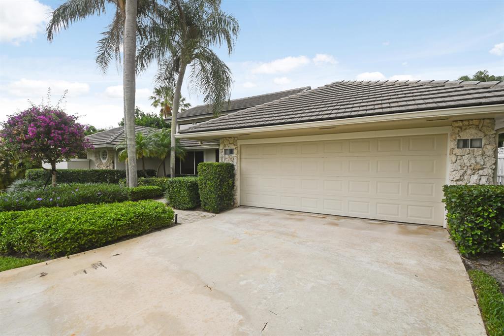 INDIAN HILLS - Residential