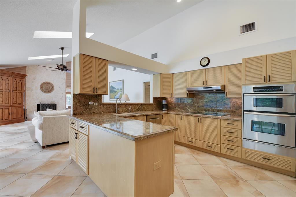 INDIAN HILLS - Residential