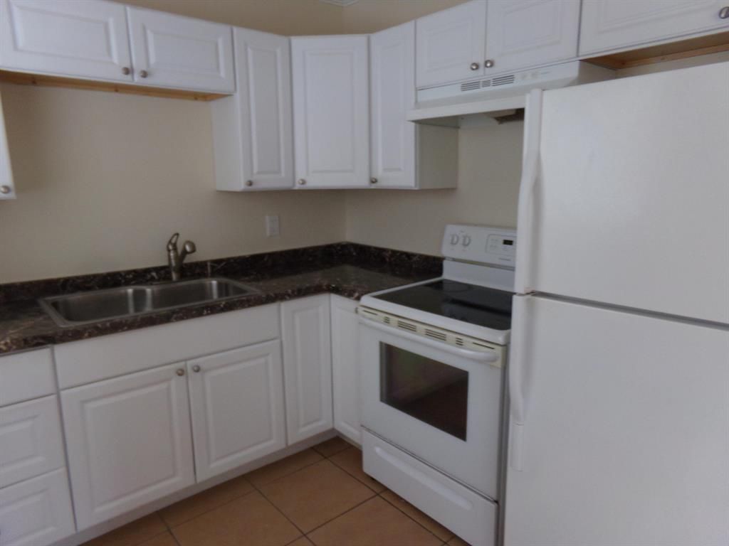 Photo of 144 Coventry F, West Palm Beach, FL 33417 (MLS # R10709658)