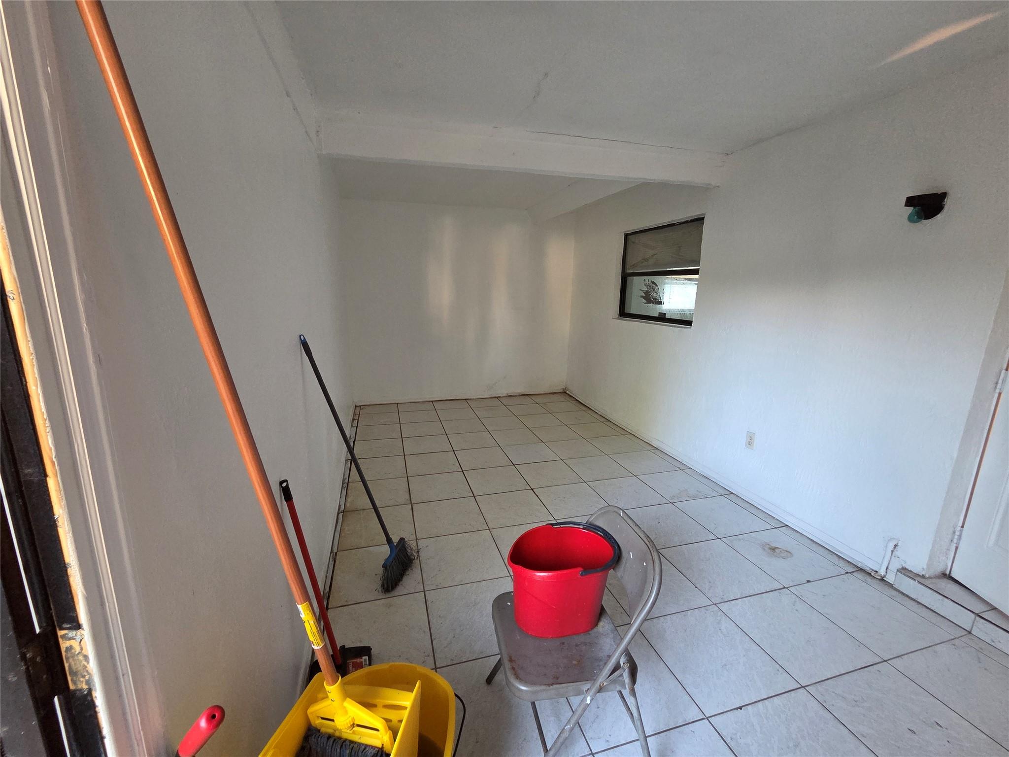 Sunshine Villas 66-49 B - Residential Lease