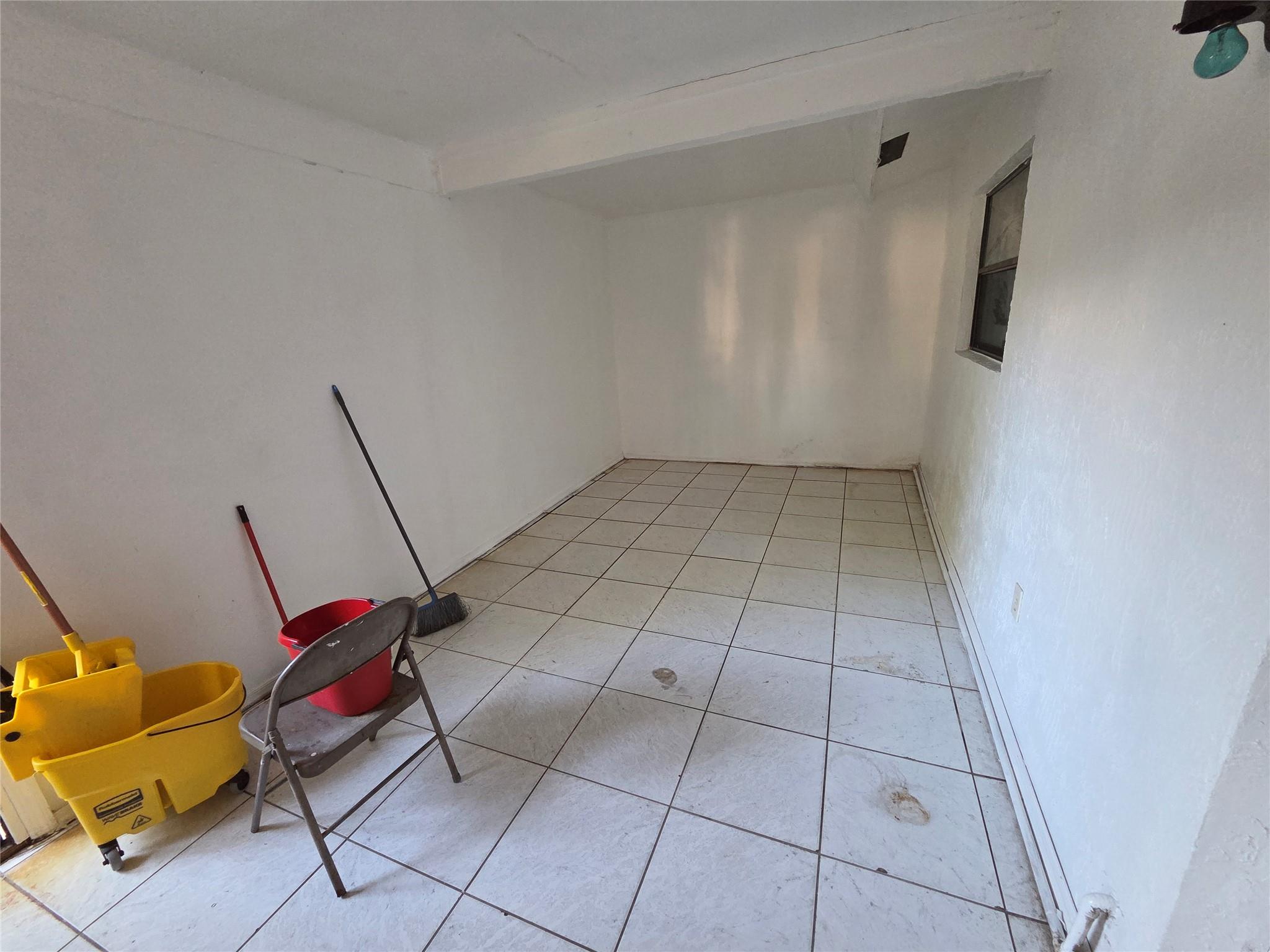 Sunshine Villas 66-49 B - Residential Lease
