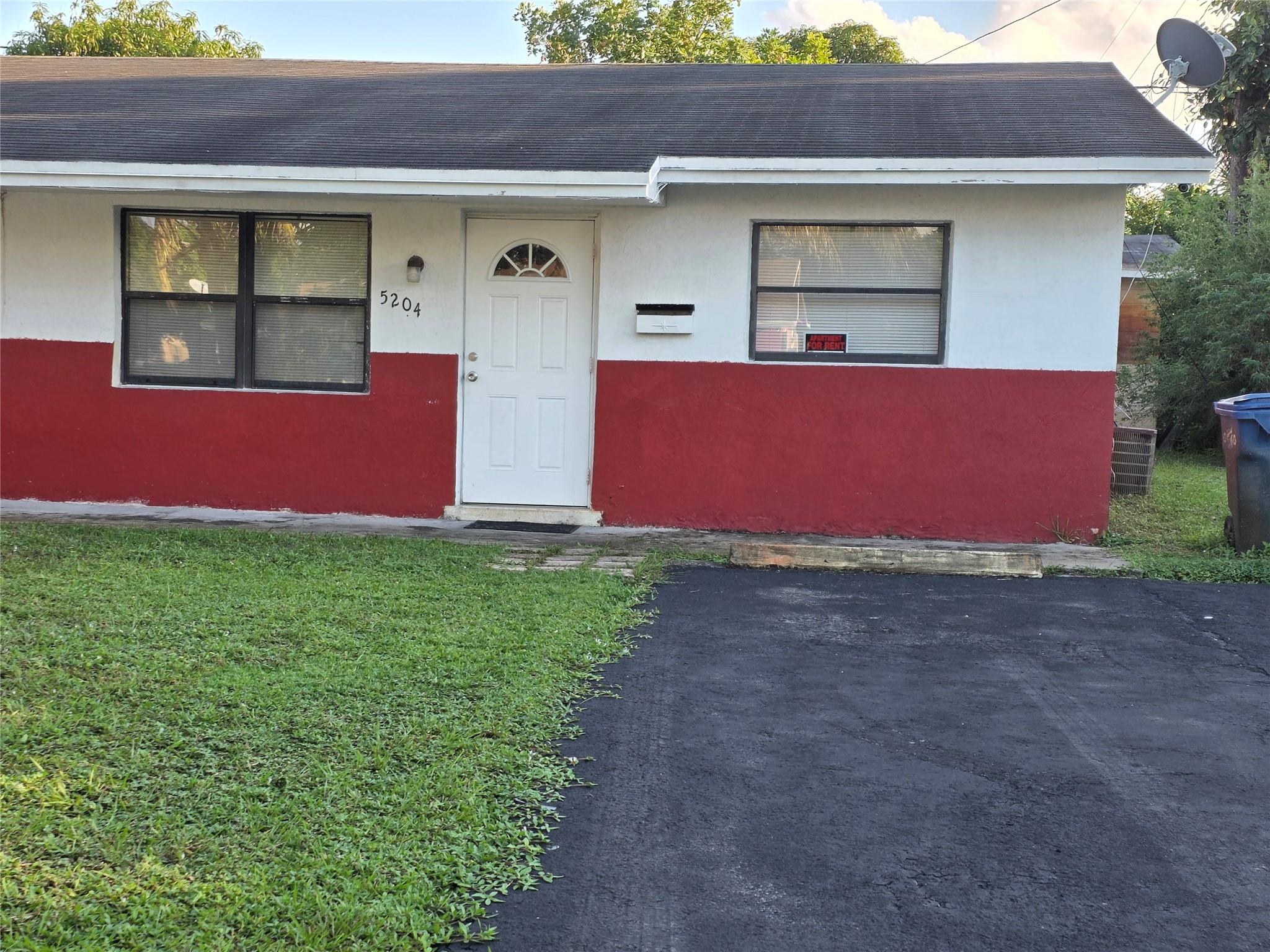 Sunshine Villas 66-49 B - Residential Lease