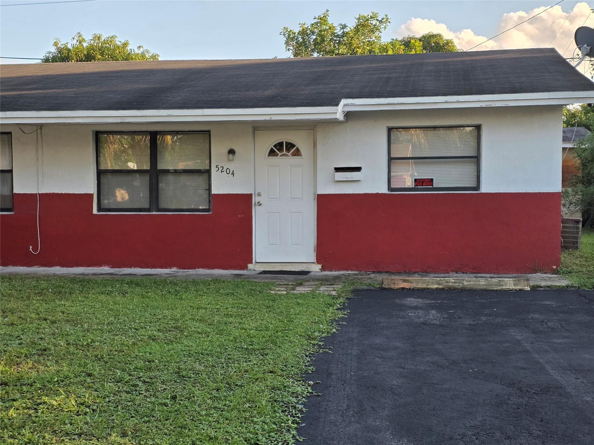 Sunshine Villas 66-49 B - Residential Lease