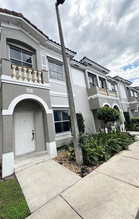 4903 SW 140th Te 2 Miramar FL 33027