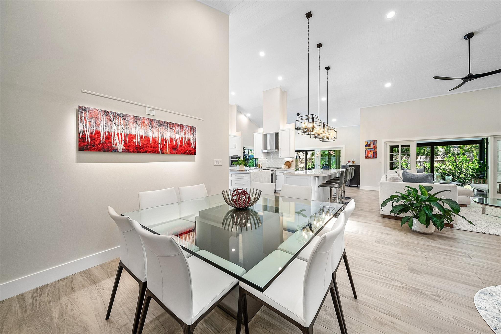 2845 NW 42nd      St