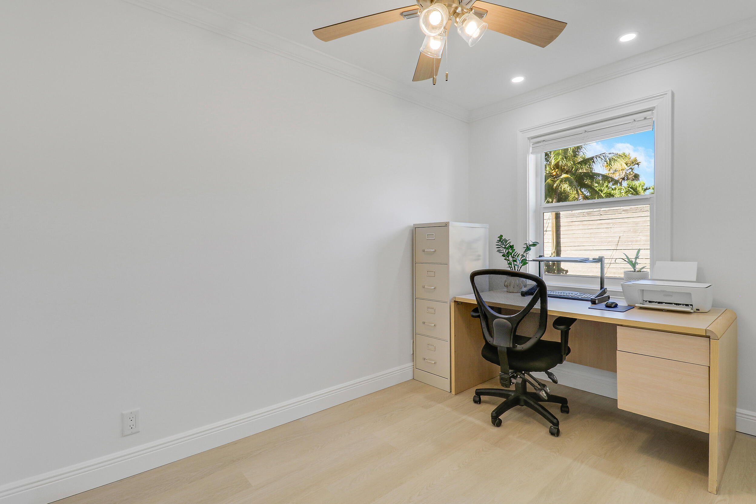 North Palm Beach Village - Residential Lease