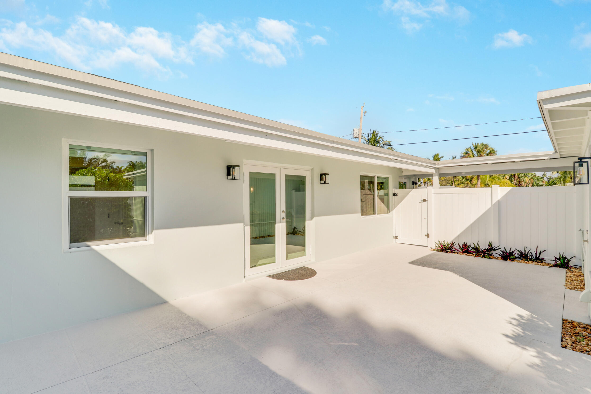 North Palm Beach Village - Residential Lease