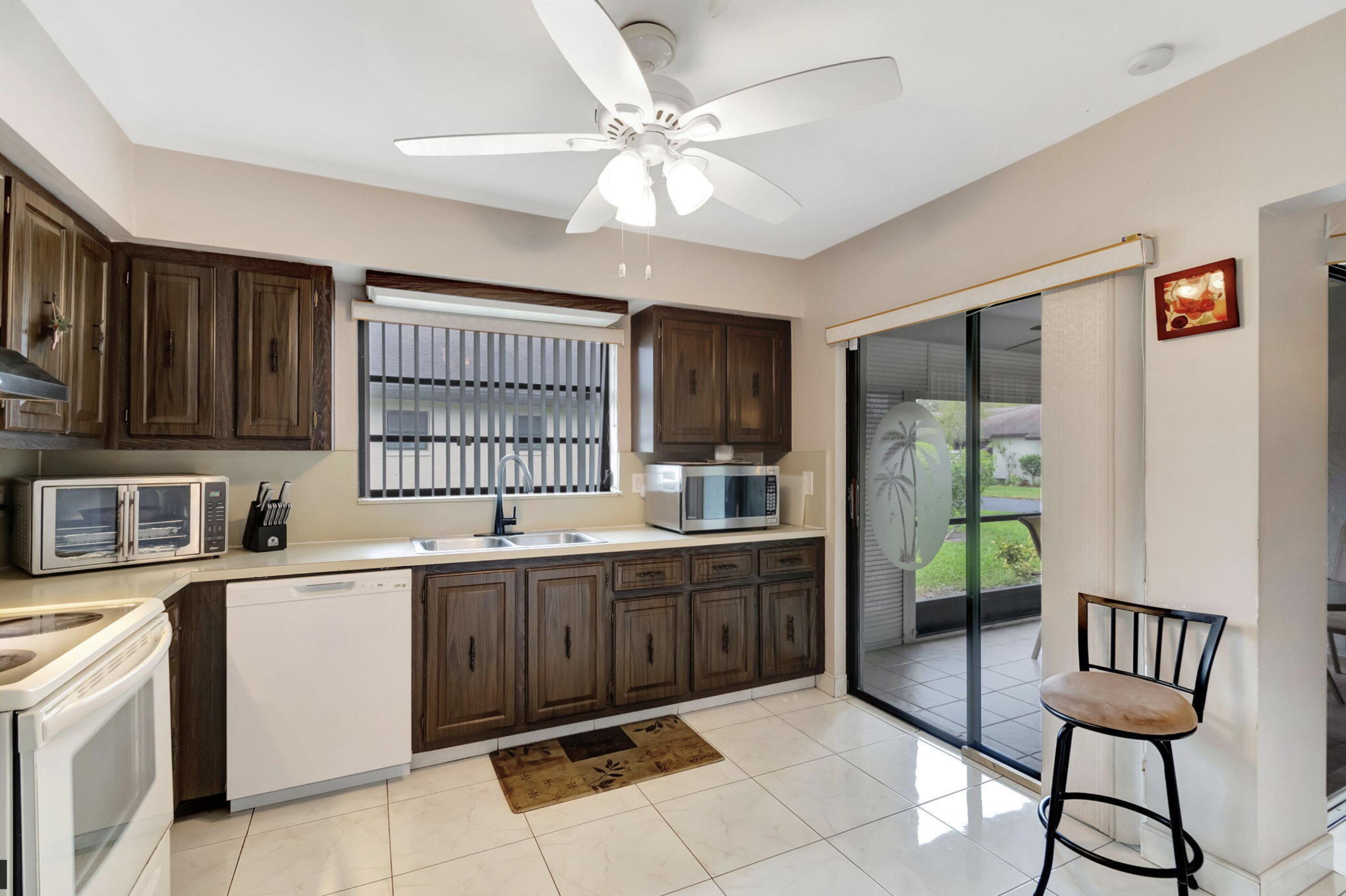 GREENTREE VILLAS CONDO - Residential Lease