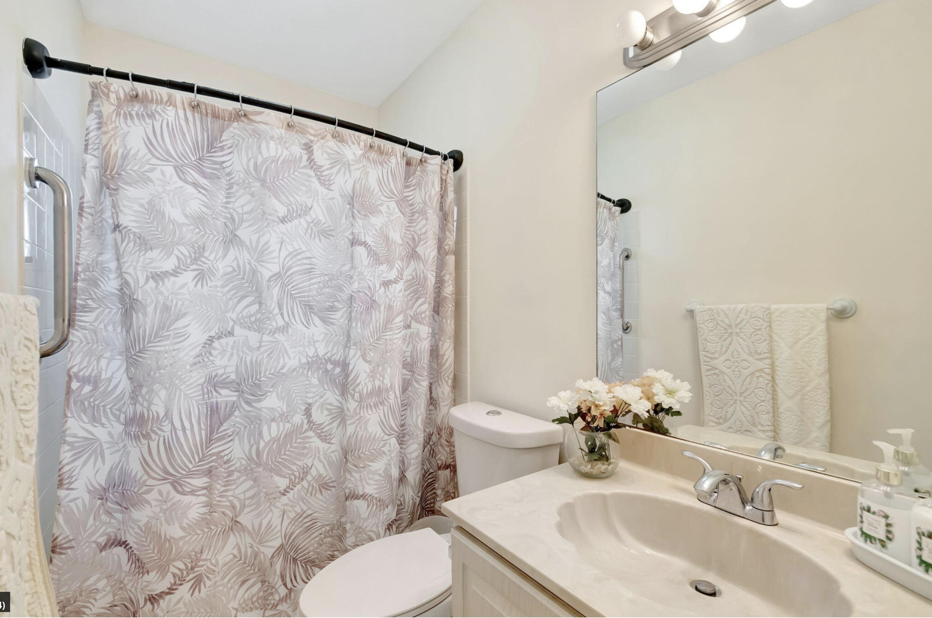 GREENTREE VILLAS CONDO - Residential Lease