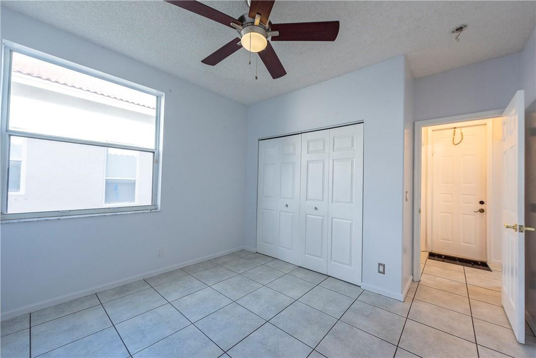 Banyan Oakridge 157-44 B - Residential