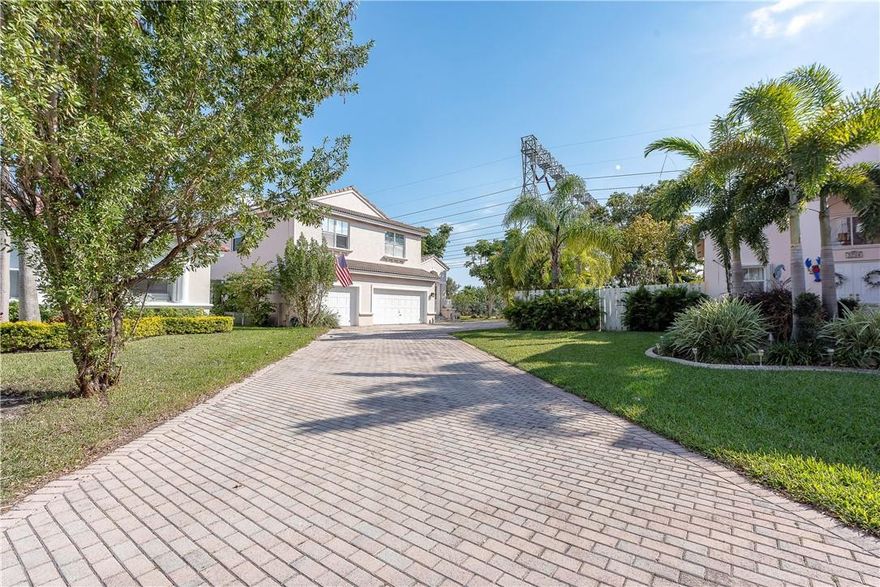 Rarely available and highly sought after Willow Model - large pool home on oversized lot in gated community of Oakridge.  5 bedrooms, 3 full bathrooms, 3-car garage, generous driveway with tons of parking.  Original owner,  Oakridge boasts walkability to shopping, dining, entertainment and multiple places of worship.  Conveniently located to major highways, making your commute a breeze.  Beautifully landscaped grounds and charming lakes throughout the community.