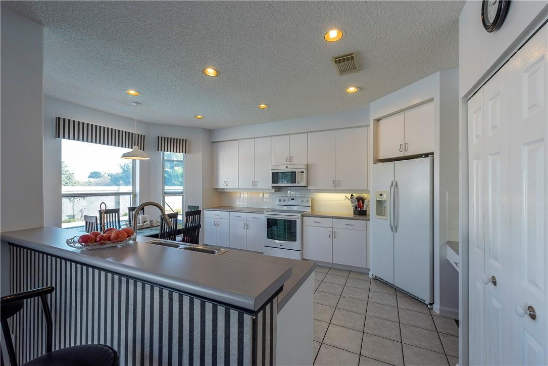 Banyan Oakridge 157-44 B - Residential