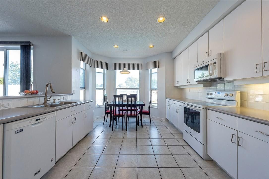 Banyan Oakridge 157-44 B - Residential