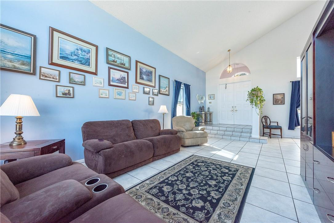 Banyan Oakridge 157-44 B - Residential