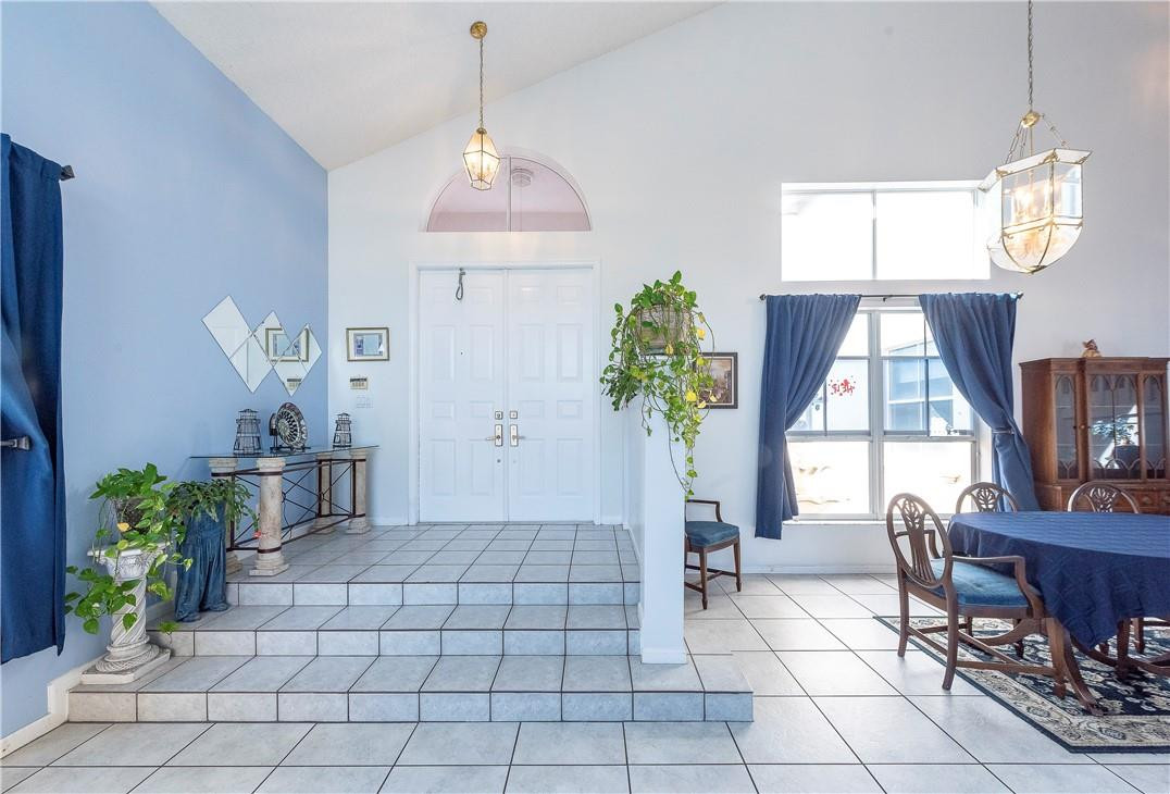 Banyan Oakridge 157-44 B - Residential