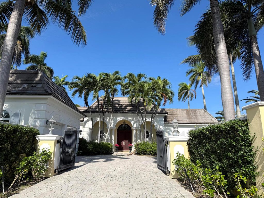 Photo of 255 Cherry Lane, Palm Beach, FL 33480 (MLS # R11146357)