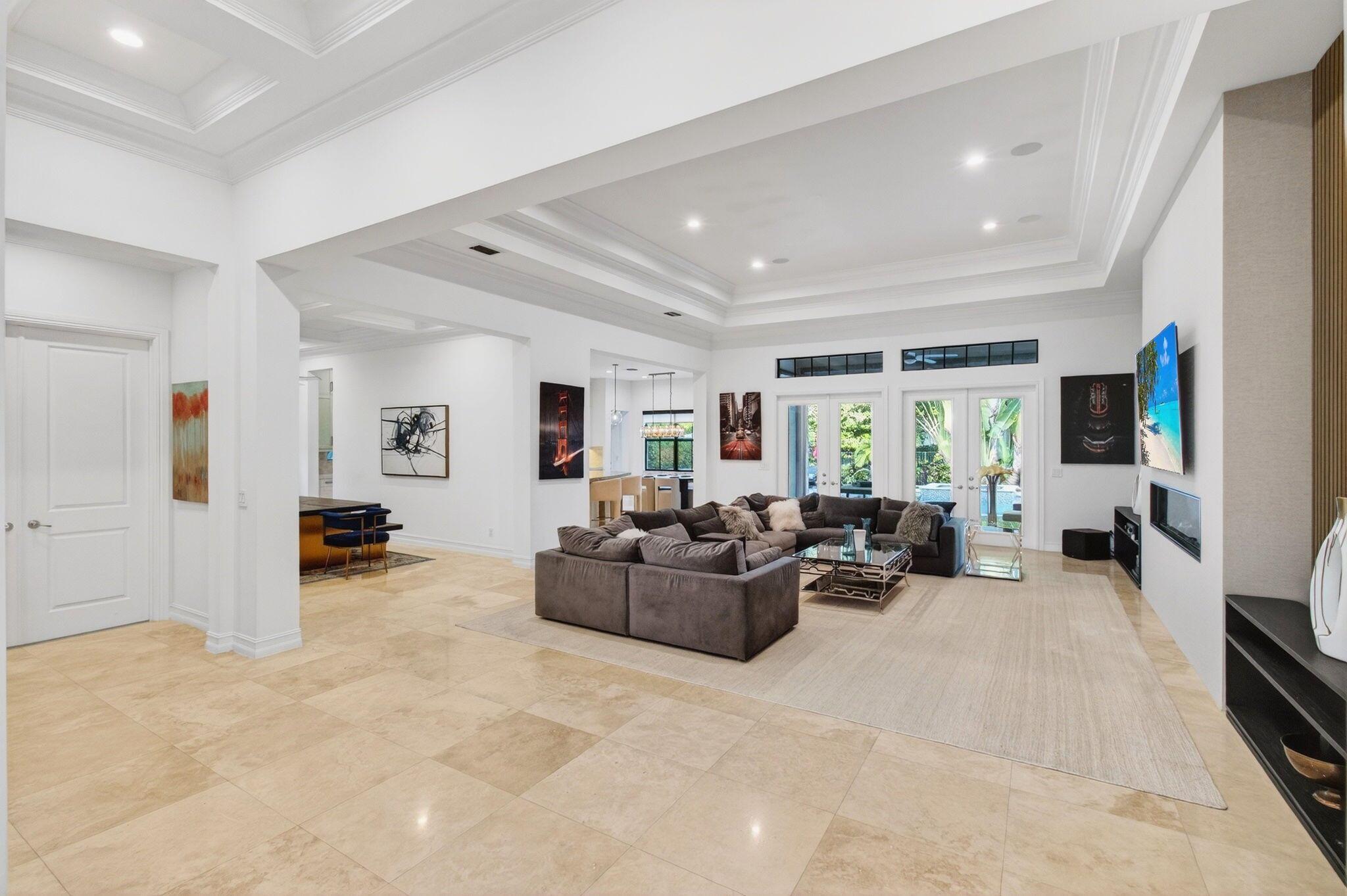 OAKS AT BOCA RATON - Residential Lease