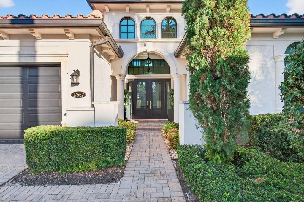 Photo of 17662 Cadena Drive, Boca Raton, FL 33496 (MLS # R11144103)