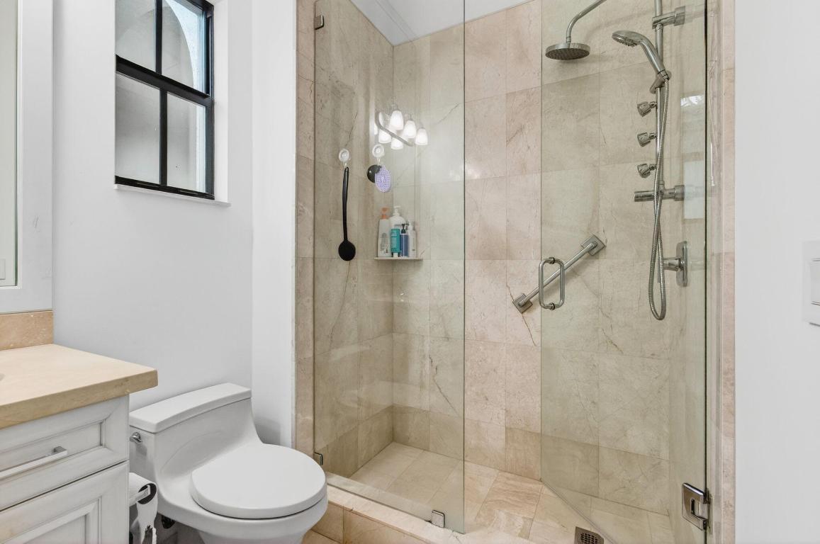 OAKS AT BOCA RATON - Residential Lease