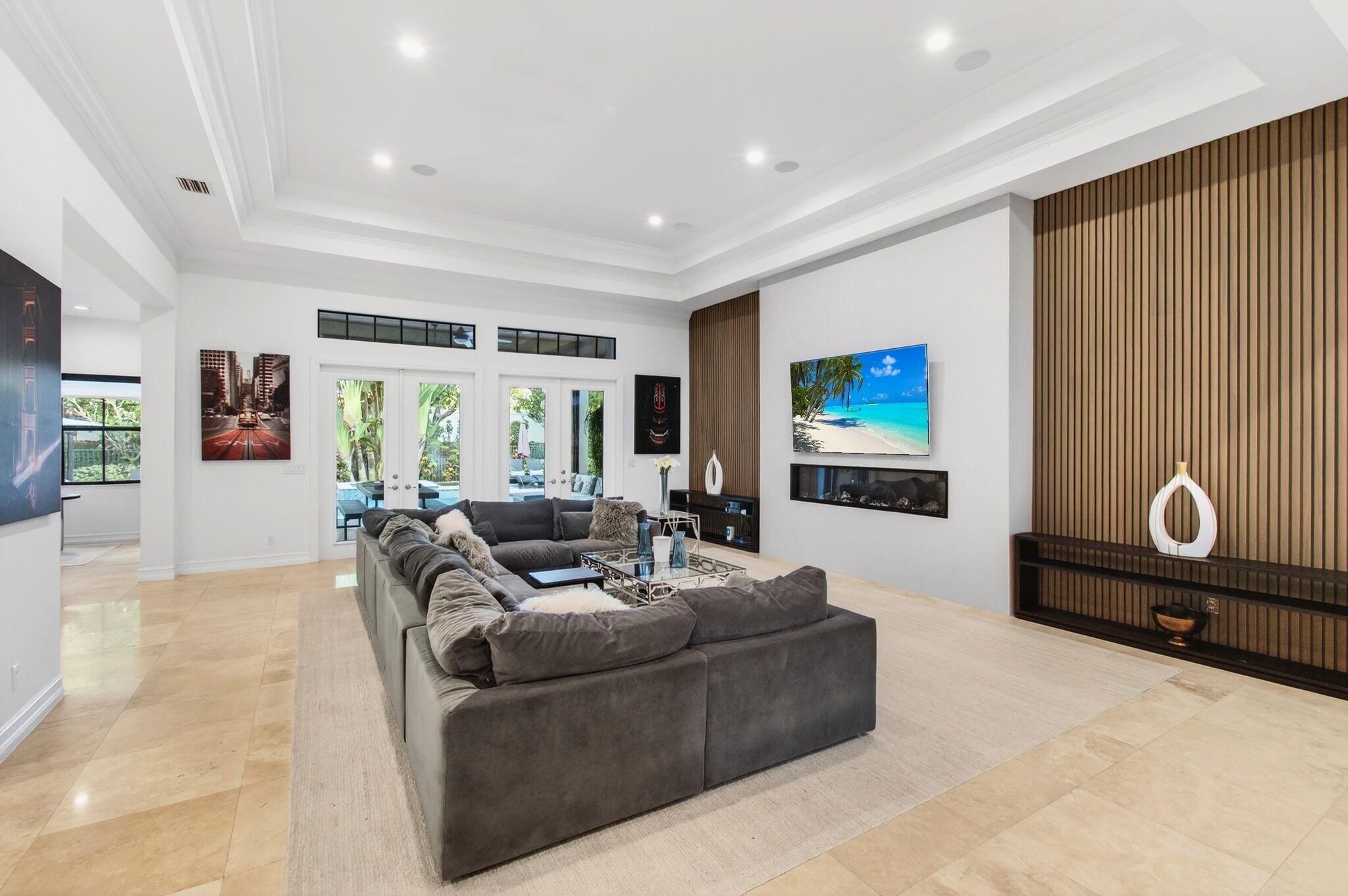 OAKS AT BOCA RATON - Residential Lease