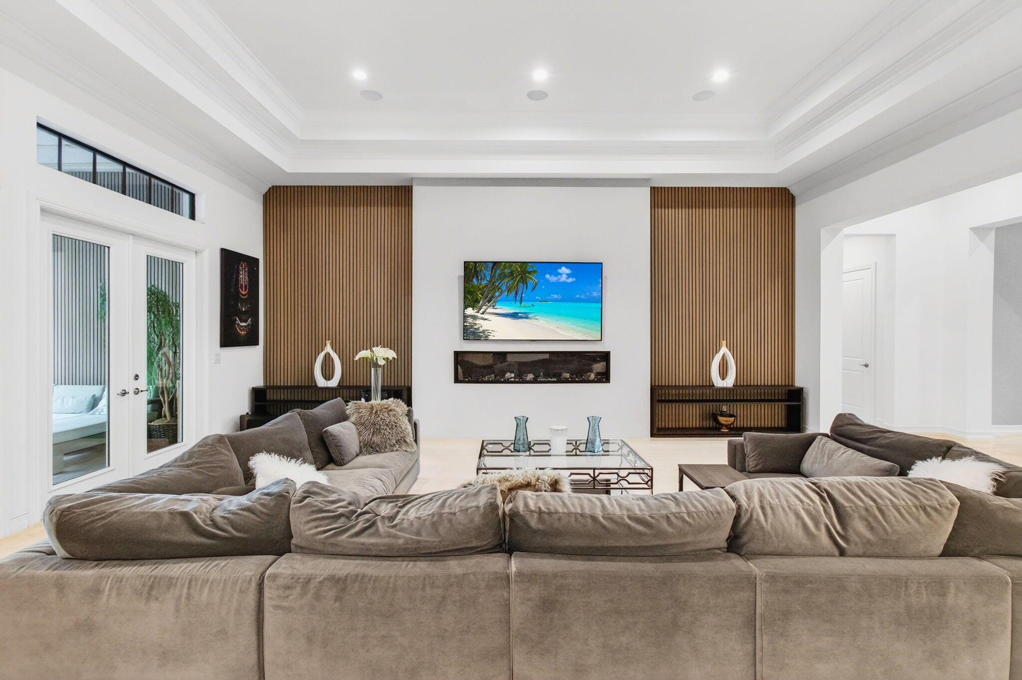 OAKS AT BOCA RATON - Residential Lease