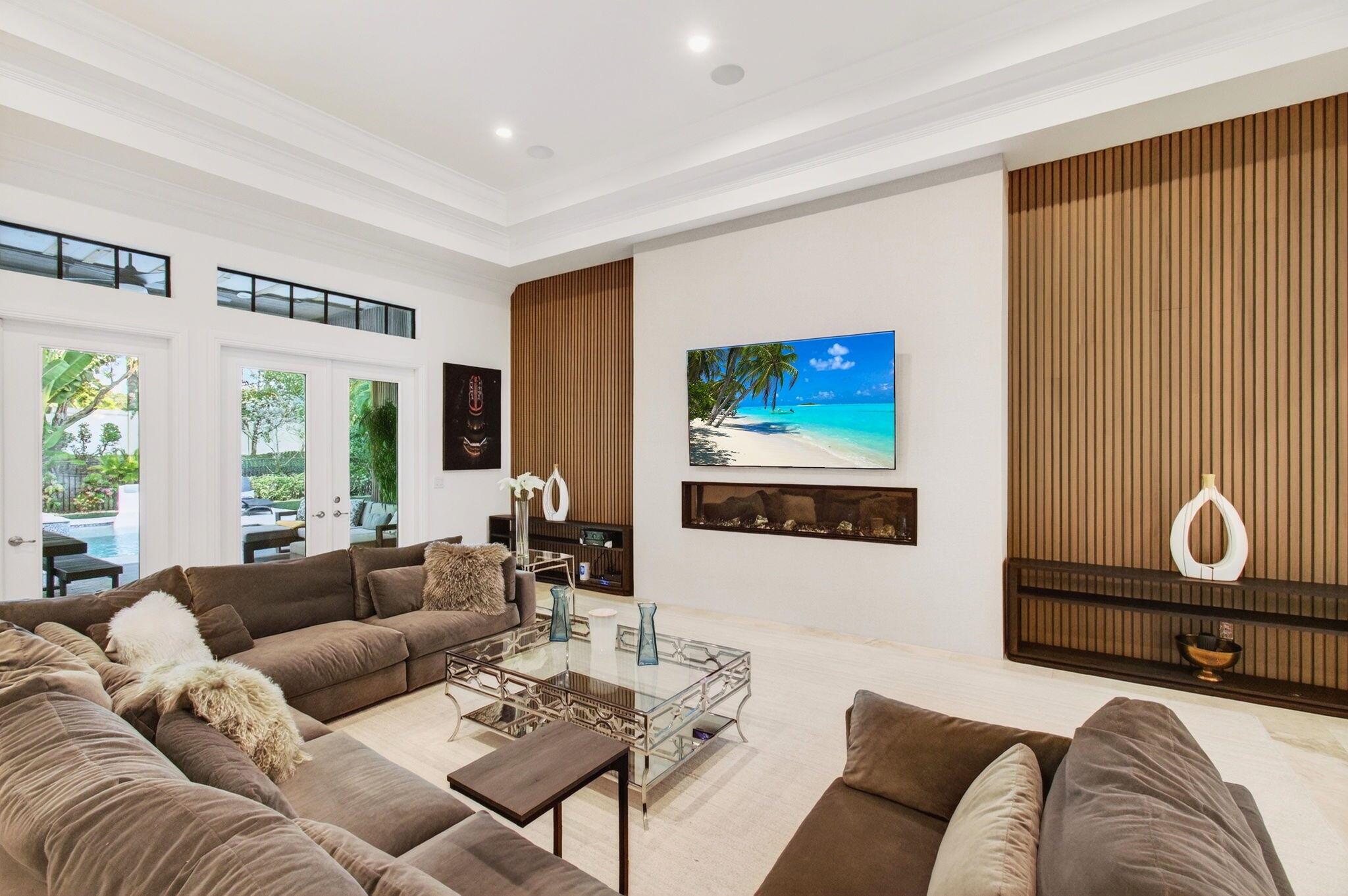 OAKS AT BOCA RATON - Residential Lease