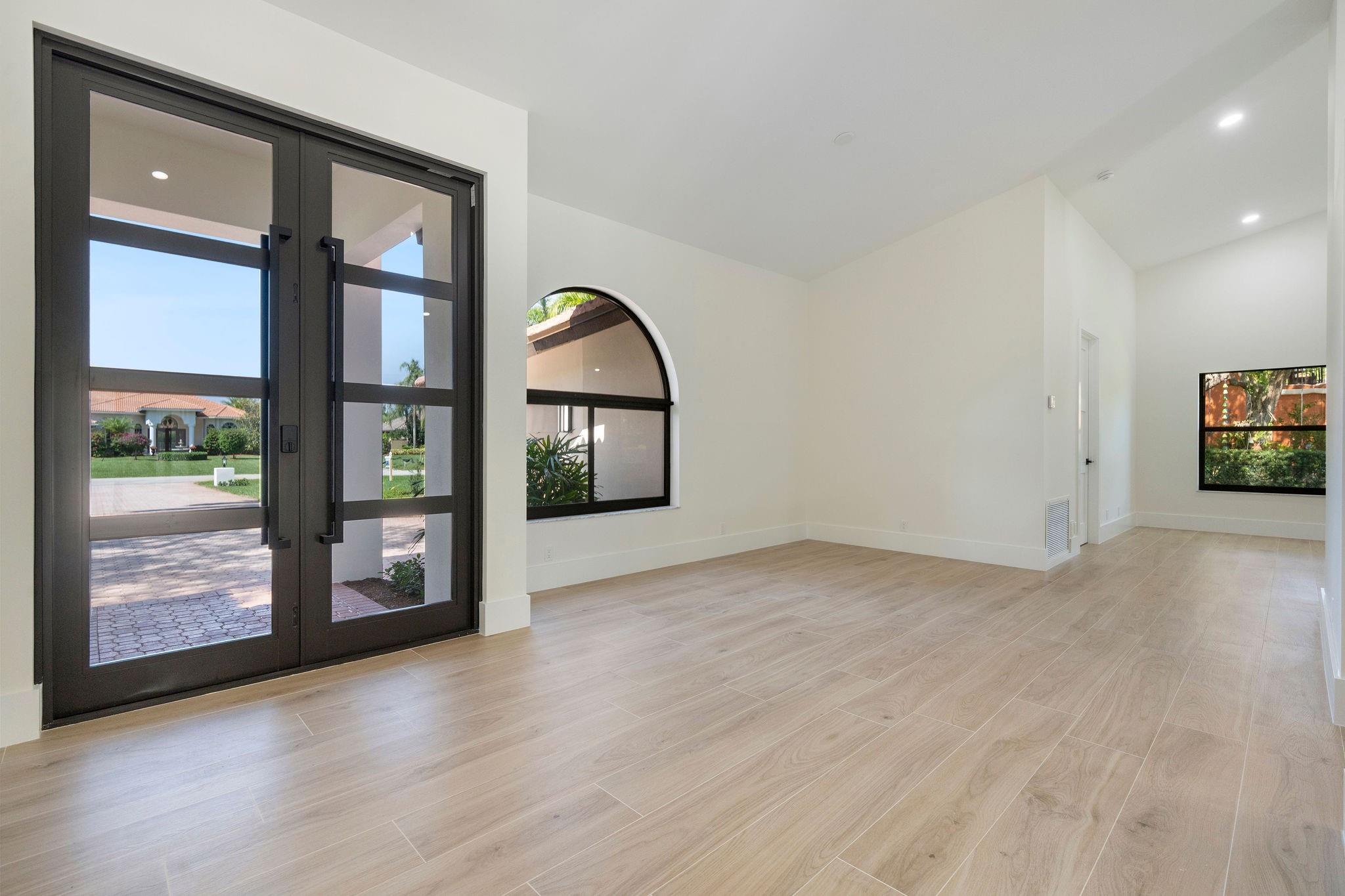 SILVERWOOD ACRES - Residential