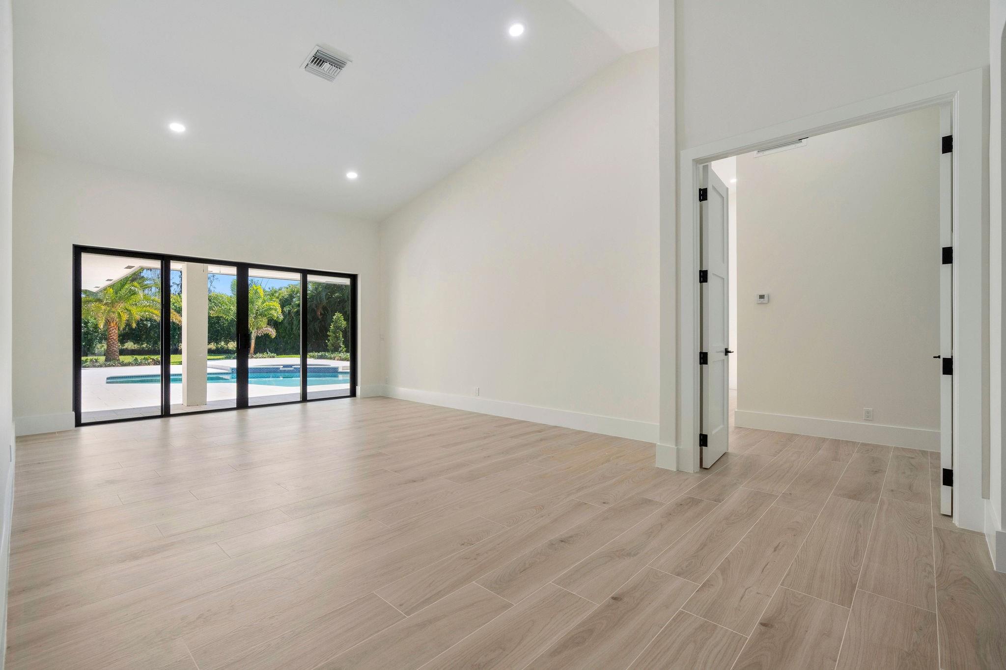 SILVERWOOD ACRES - Residential