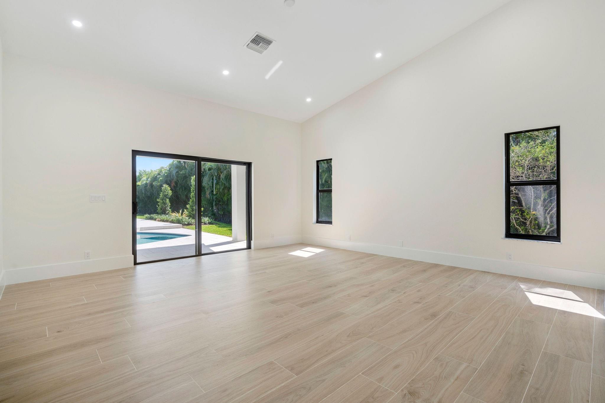 SILVERWOOD ACRES - Residential