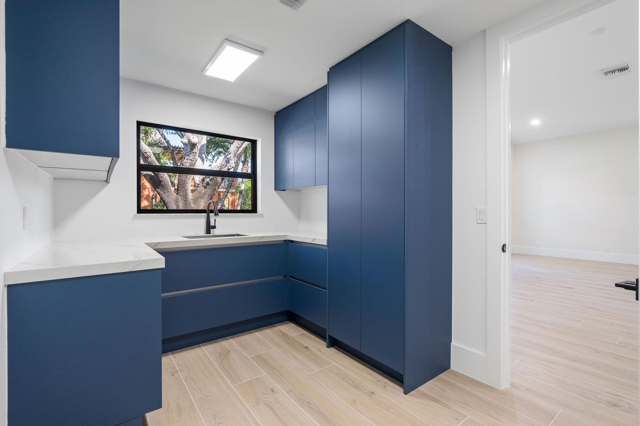 SILVERWOOD ACRES - Residential