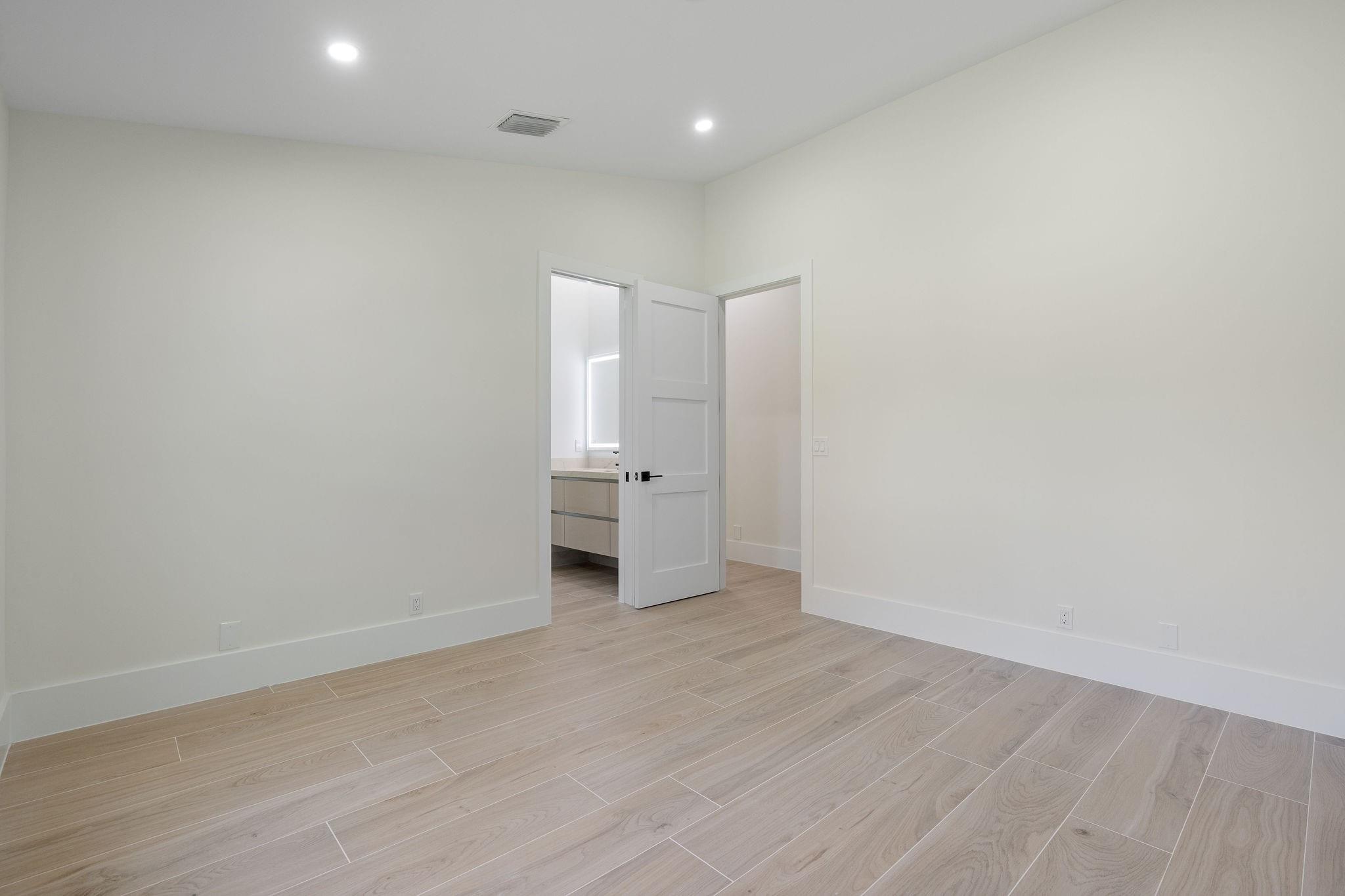 SILVERWOOD ACRES - Residential