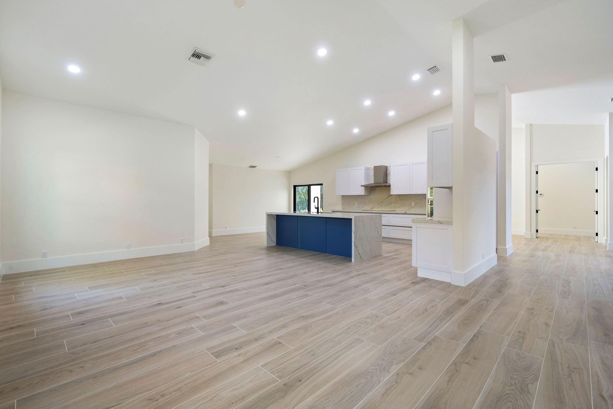 SILVERWOOD ACRES - Residential