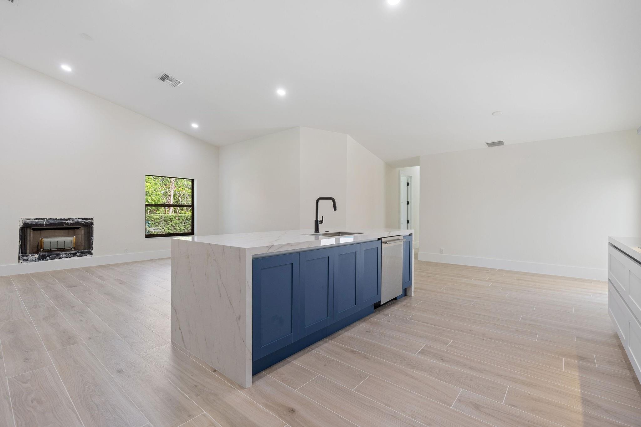 SILVERWOOD ACRES - Residential